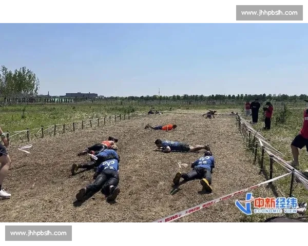 400 元跳泥坑出片!小众赛事为何爆火? 400 元跳泥坑出片!小众赛事为何爆火?