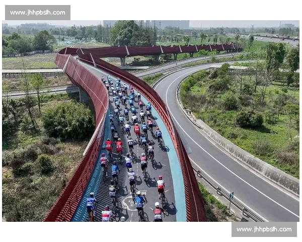 2025 成都天府绿道国际自行车赛启幕 燃动生态经济双循环